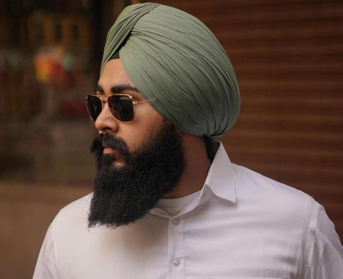 Varinder Singh Turban Style wedding turban tying by expert in USA and mexico